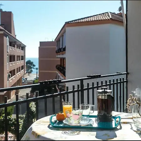 Apartment Sunny Holidays In